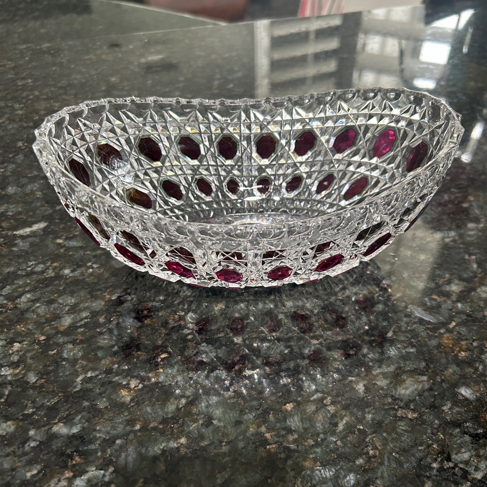 Vintage Wedt Germany crystal bowl w/cranberry flash design